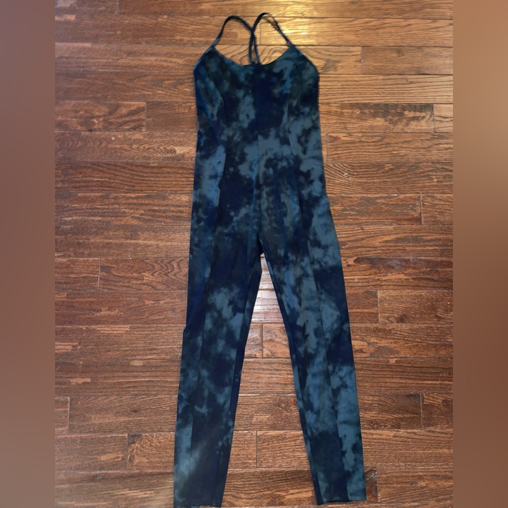 Victoria’s Secret one piece jumpsuit gym outfit green size medium